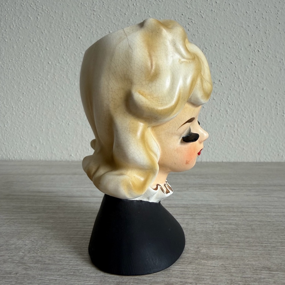 Vintage 1964 Inarco E-2006 Lady Head Vase with Black Top 5 1/2” - Picture 7 of 16